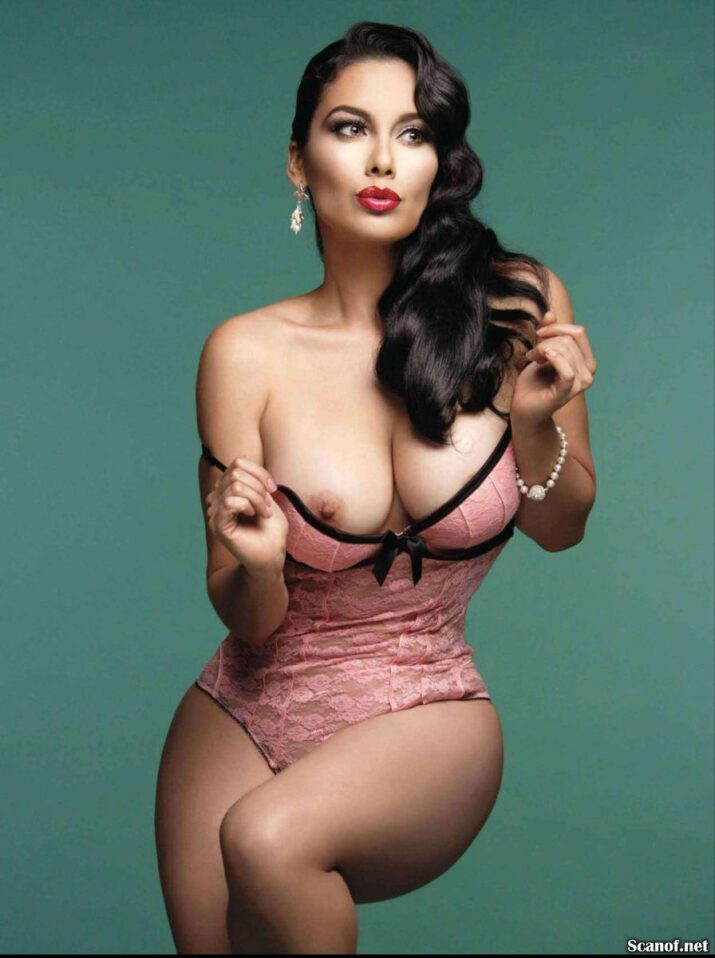 Sugey Abrego desnuda en Playboy México Diciembre 2013 BytePorno