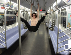 Stoya Desnuda en el subterraneo de Nueva York  (51)